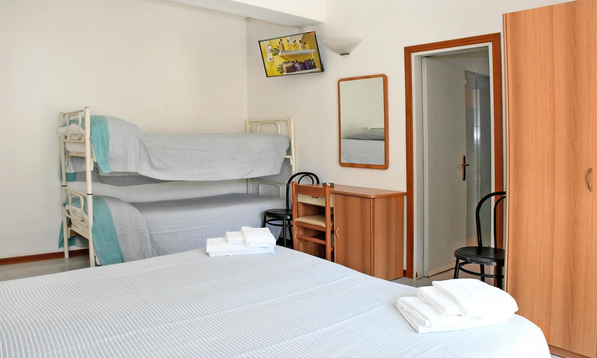 Hotel Exclusive In Pieno Centro - Nuova Gestione 2025 Риччоне Экстерьер фото